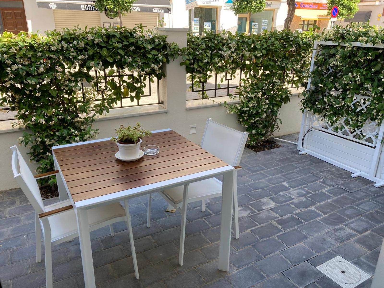 Apartamentos Turisticos La Plaza Chipiona Exteriör bild