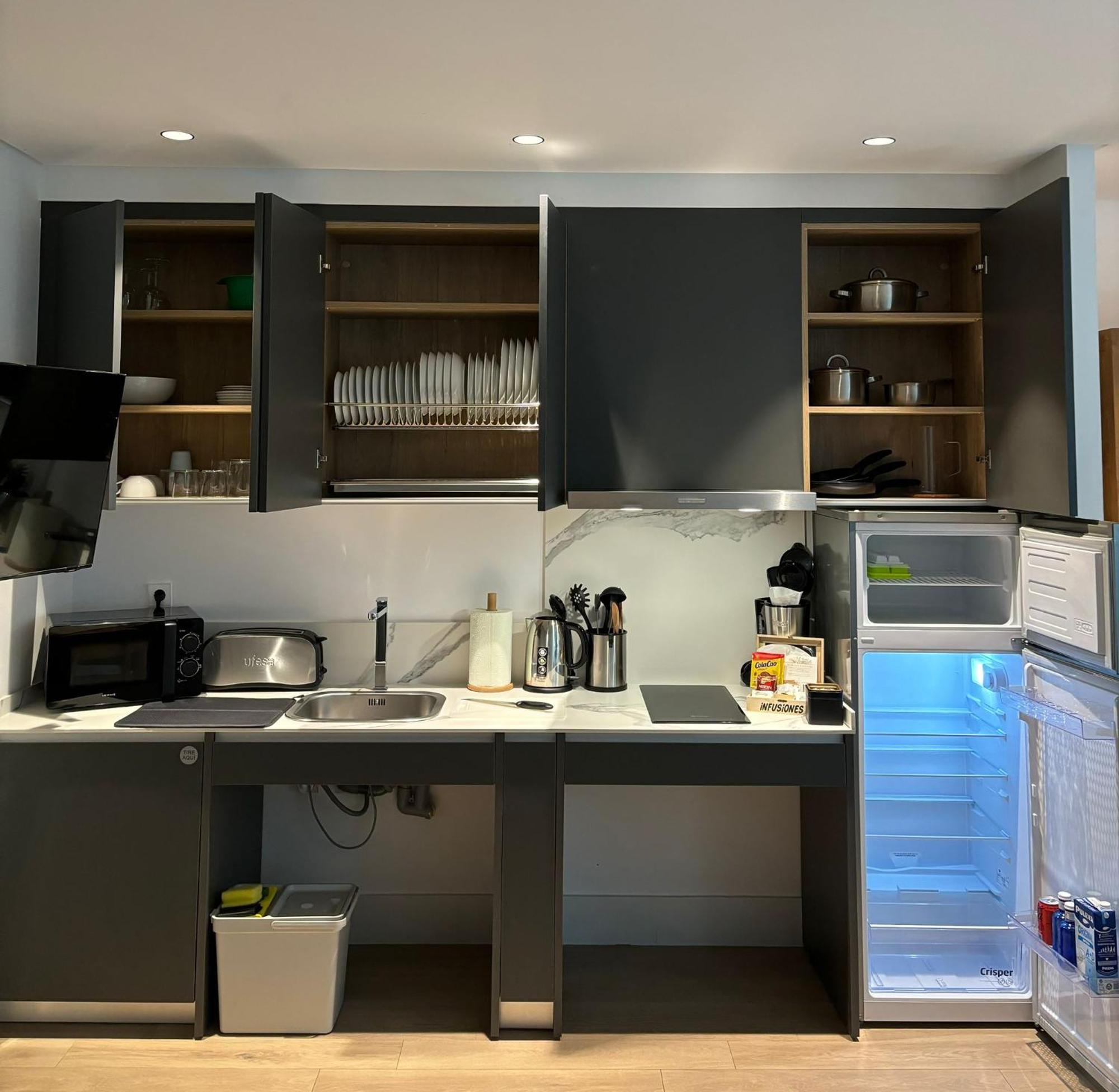 Apartamentos Turisticos La Plaza Chipiona Exteriör bild