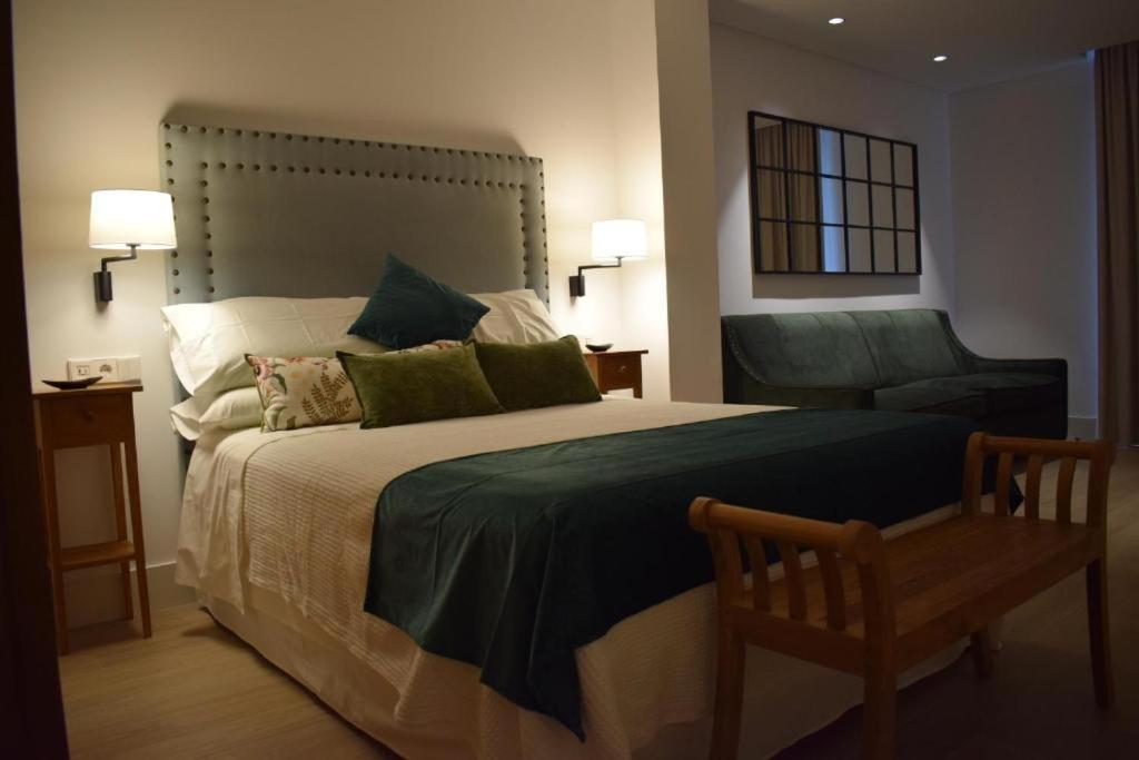Apartamentos Turisticos La Plaza Chipiona Exteriör bild
