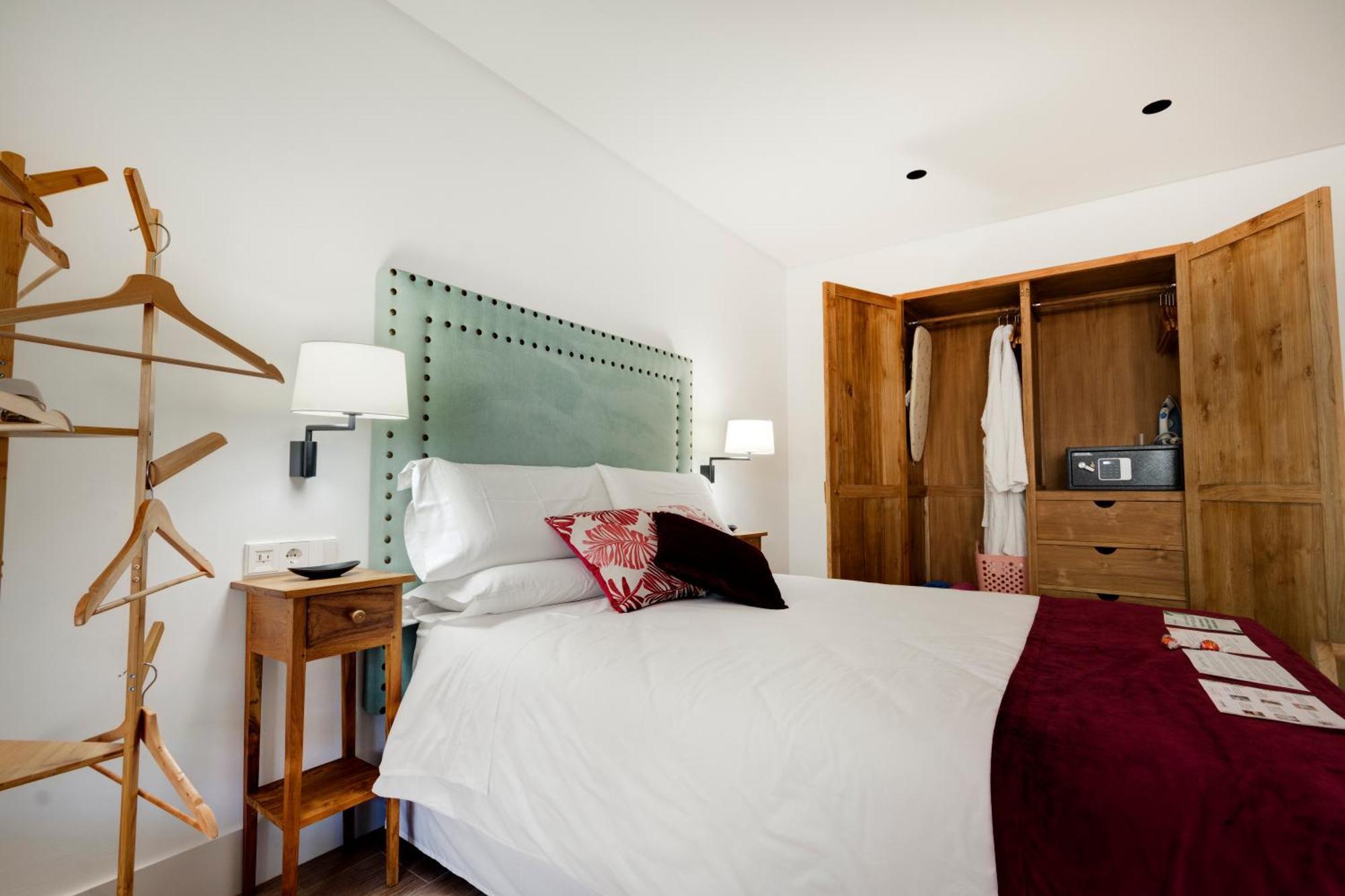 Apartamentos Turisticos La Plaza Chipiona Exteriör bild