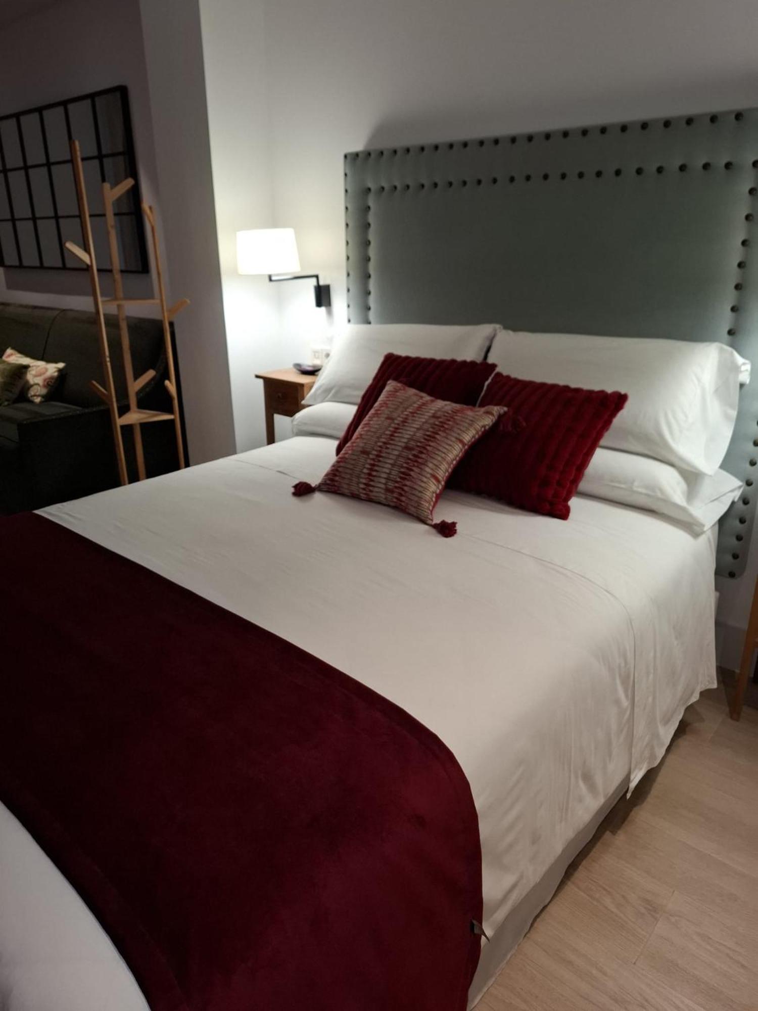 Apartamentos Turisticos La Plaza Chipiona Exteriör bild